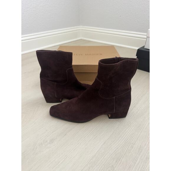 Steve Madden Dusty Boot in Chocolate Brown Suede - Picture 5 of 9